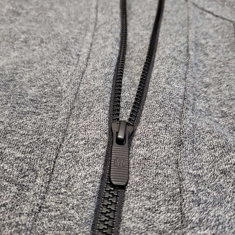 Lululemon Back To It Wrap

Sweater Jacket - Picture 4 of 8